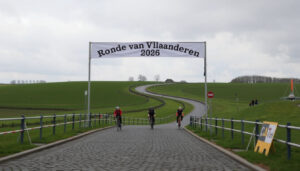 Ronde van Vlaanderen 2026: Datum, Parcours, Start & Favorieten